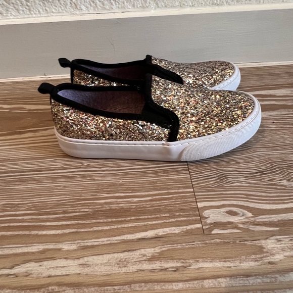 Cat & Jack girls slip on shoe 2 PAIR! Never worn - Picture 7 of 8